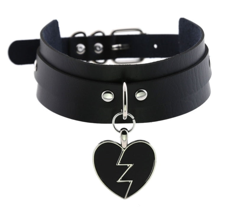 Broken Heart Choker - Montfash