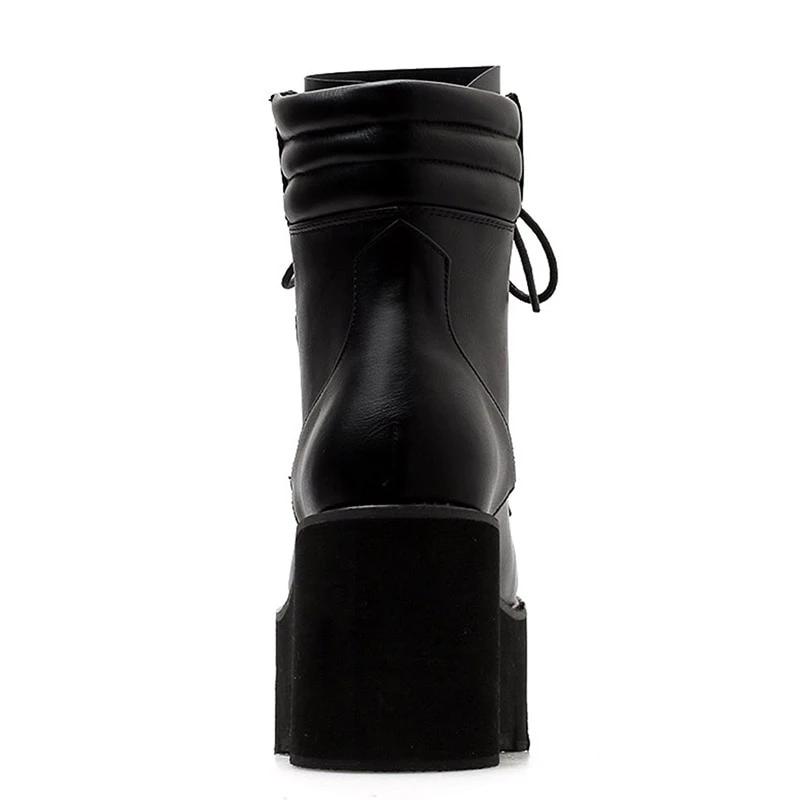 Fendi Boots - Montfash